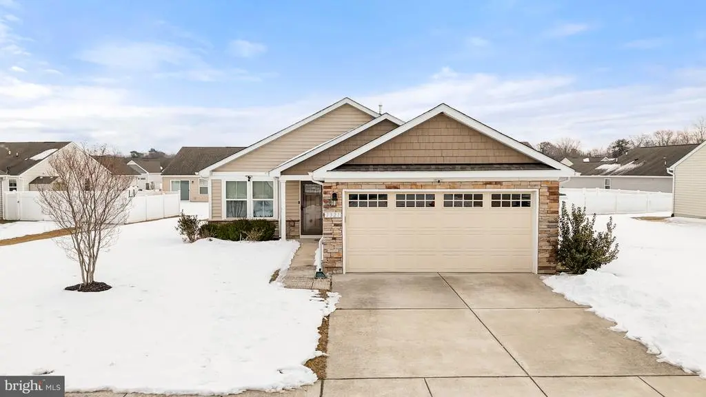 7321 Clubhouse Dr, MILFORD