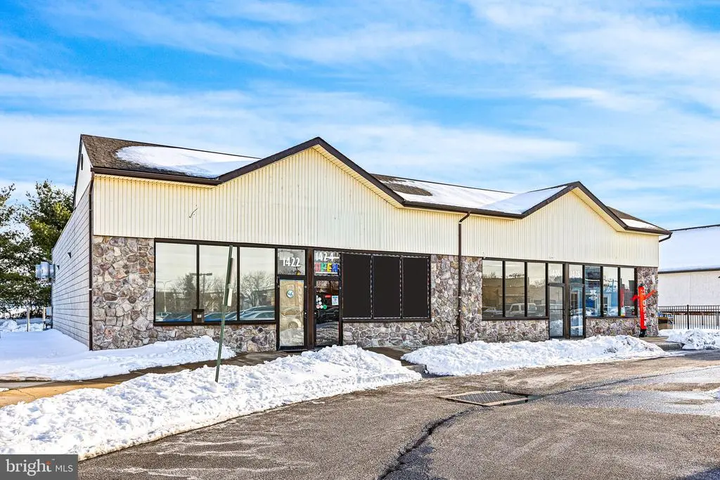 1424 Pulaski Hwy, Newark