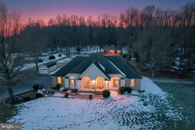 577 Bowman Rd, Milford