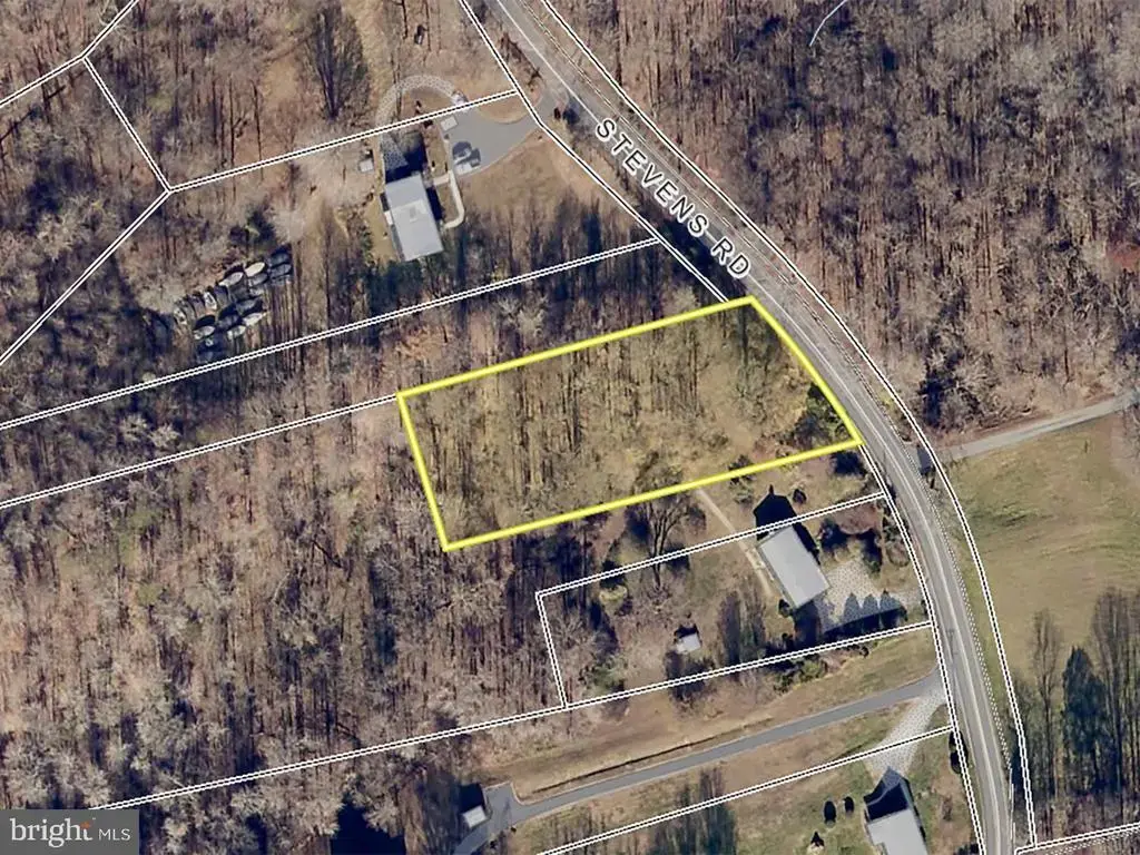 890 Stevens Rd, OWINGS