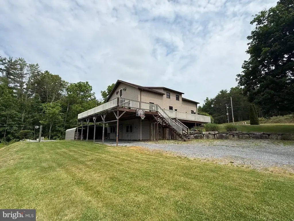 4776 Mcalevys Fort Rd, PETERSBURG
