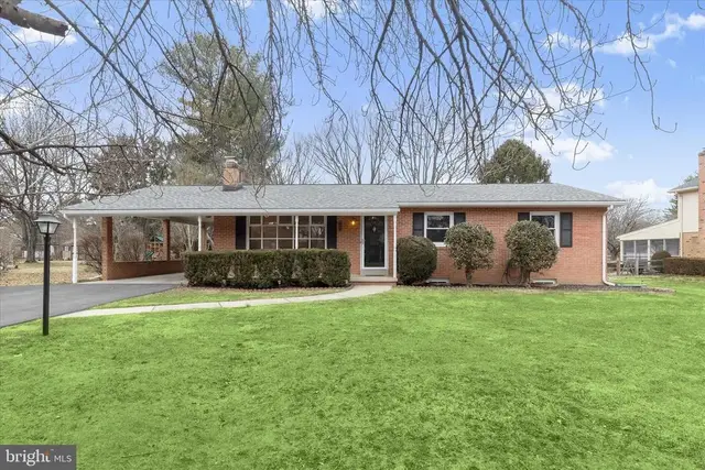 8004 Clearfield Rd, Frederick