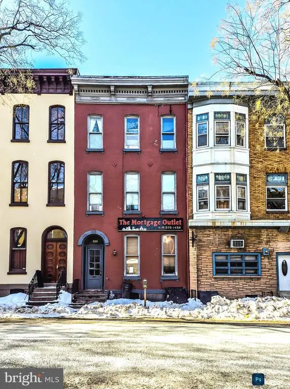 220 N 6th St, READING