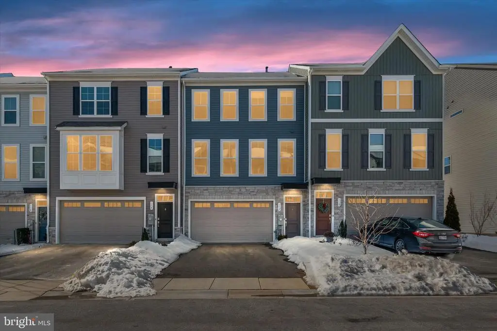 112 Arrowhead Dr, Millersville