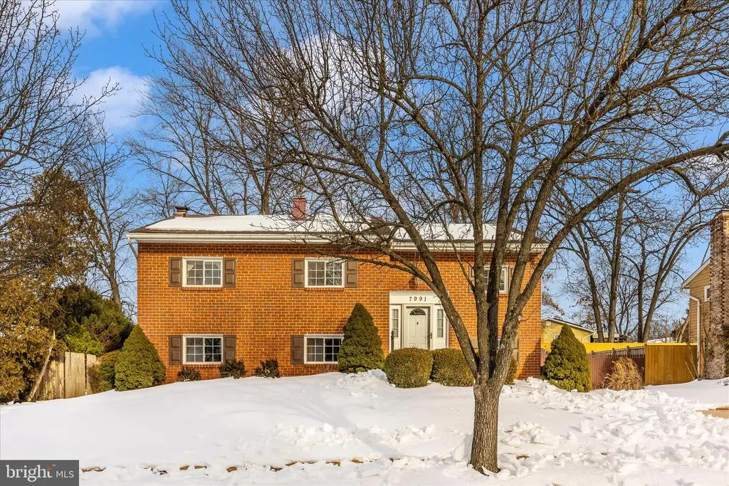 7991 Perthshire Path, Glen Burnie