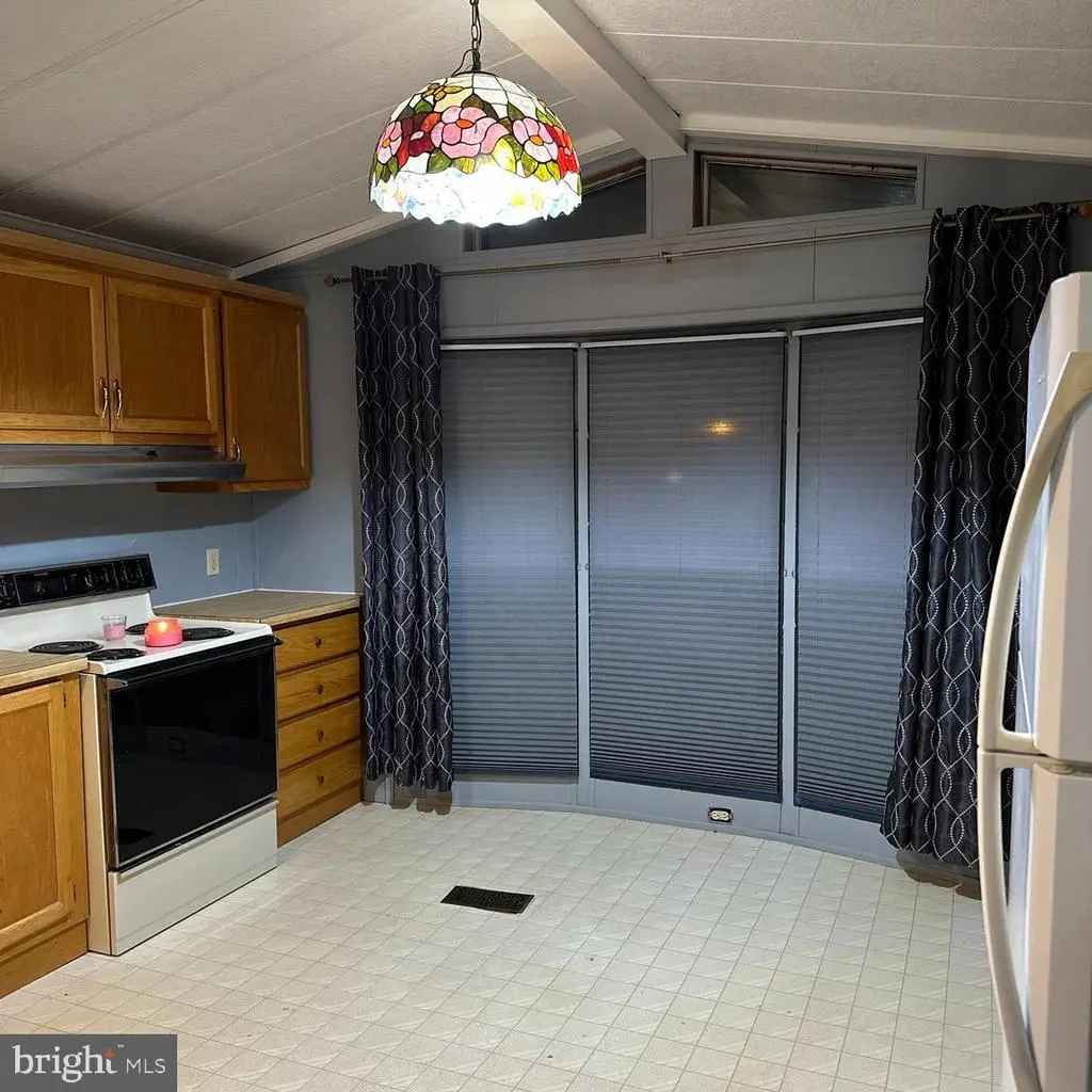 Photo of Listing #PABU2113808