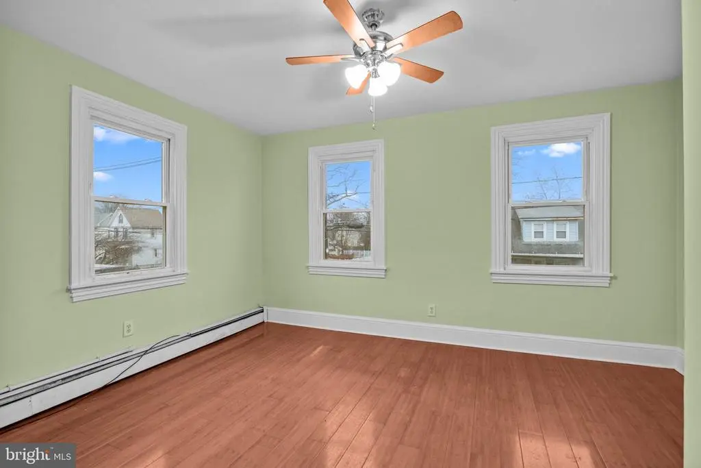 505 Delaware Ave #2f, PALMYRA