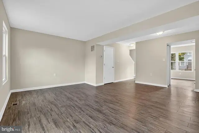 814 Showell Ct, Baltimore