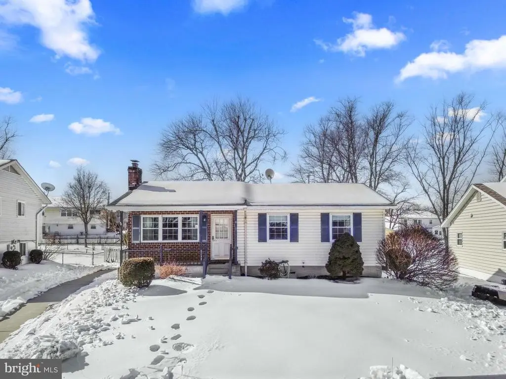 8248 Craver Rd, Millersville