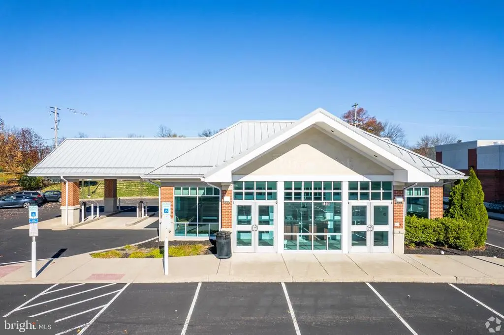 1600 Sumneytown Pike, LANSDALE