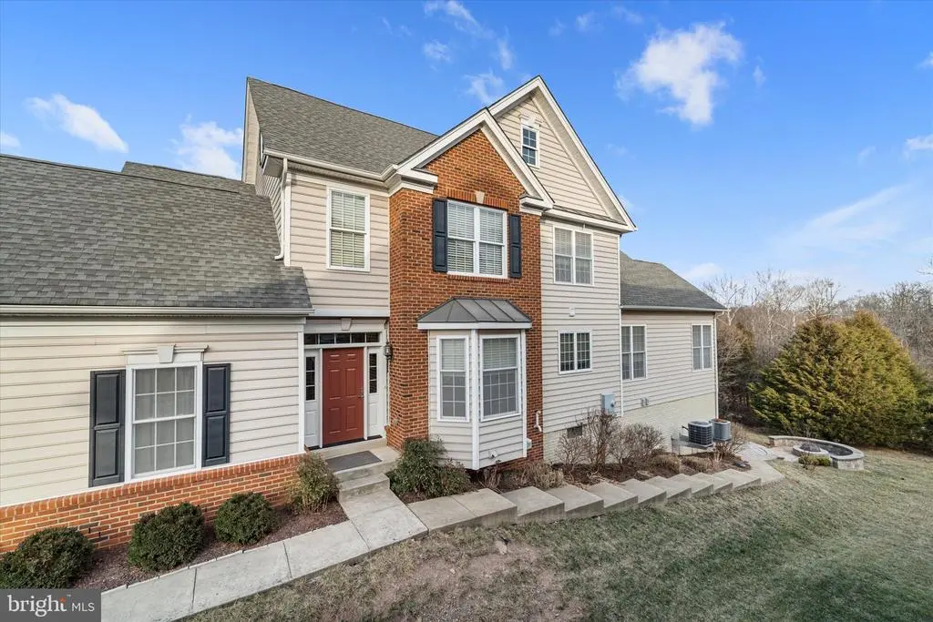 22990 Weybridge Sq, ASHBURN