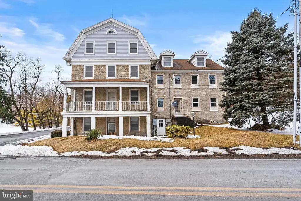 384 Evansville Rd, FLEETWOOD