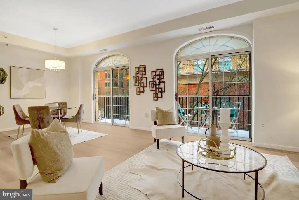 2121 Jamieson Ave #401, ALEXANDRIA