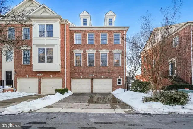 6032 Stonehenge Pl #21, North Bethesda