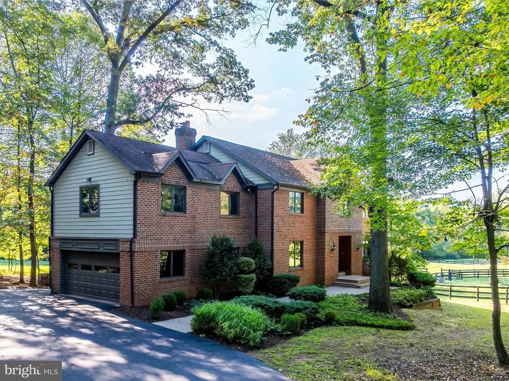1738 Dressage Dr, RESTON
