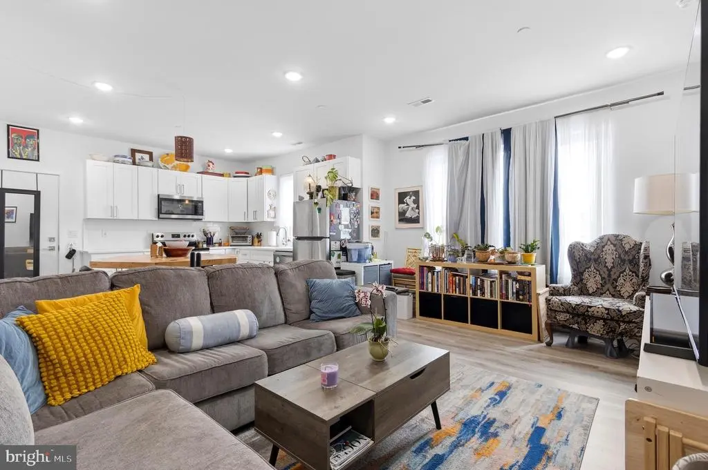 2400 Germantown Ave #1, PHILADELPHIA