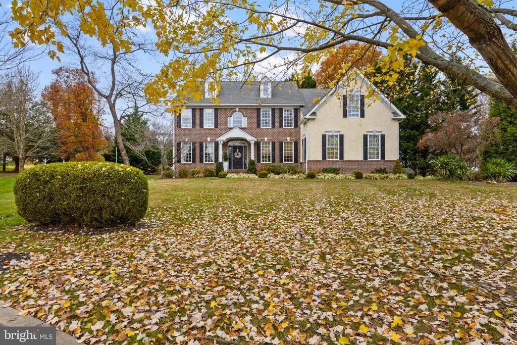 403 Dewey Ln, WALLINGFORD