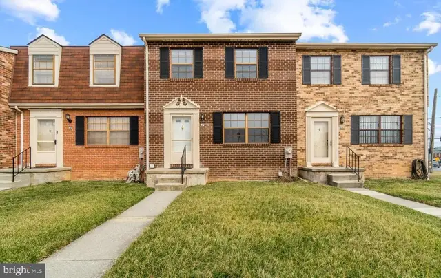 21 Holland Hill Ct, Catonsville