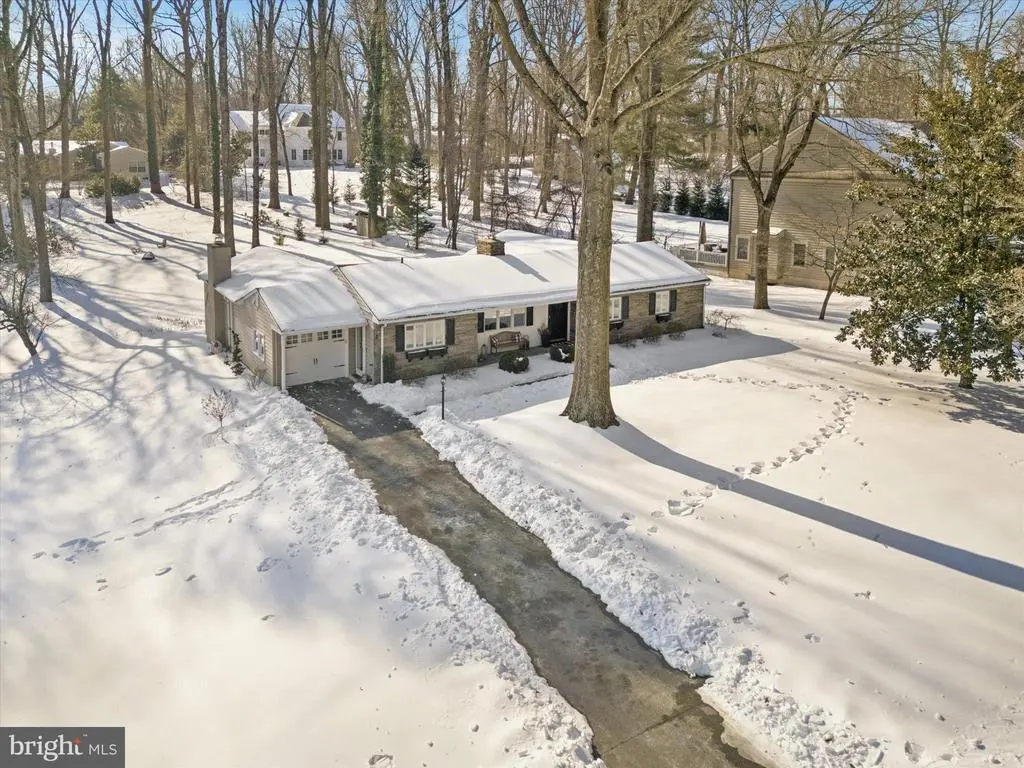 211 Deepdale Rd, WAYNE