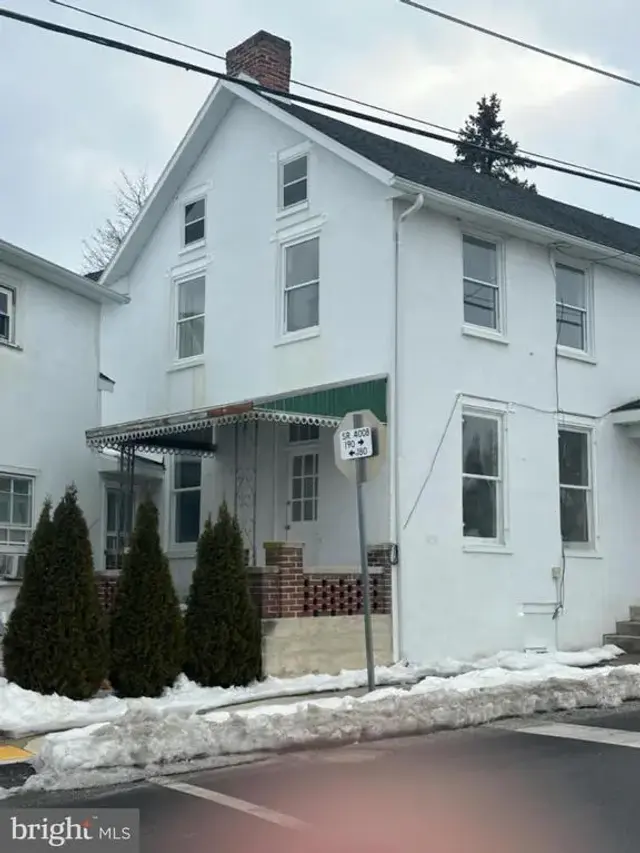 103 Rampike Hill Rd, Bendersville