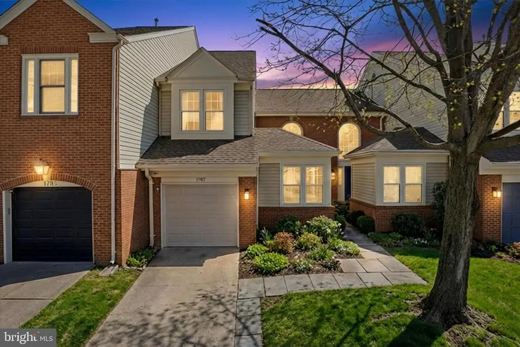 1787 Duffield Ln, ALEXANDRIA