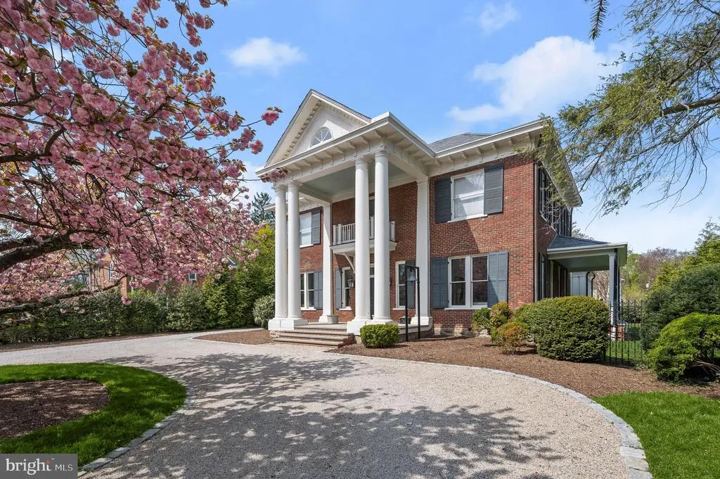 4209 Bradley Ln, CHEVY CHASE