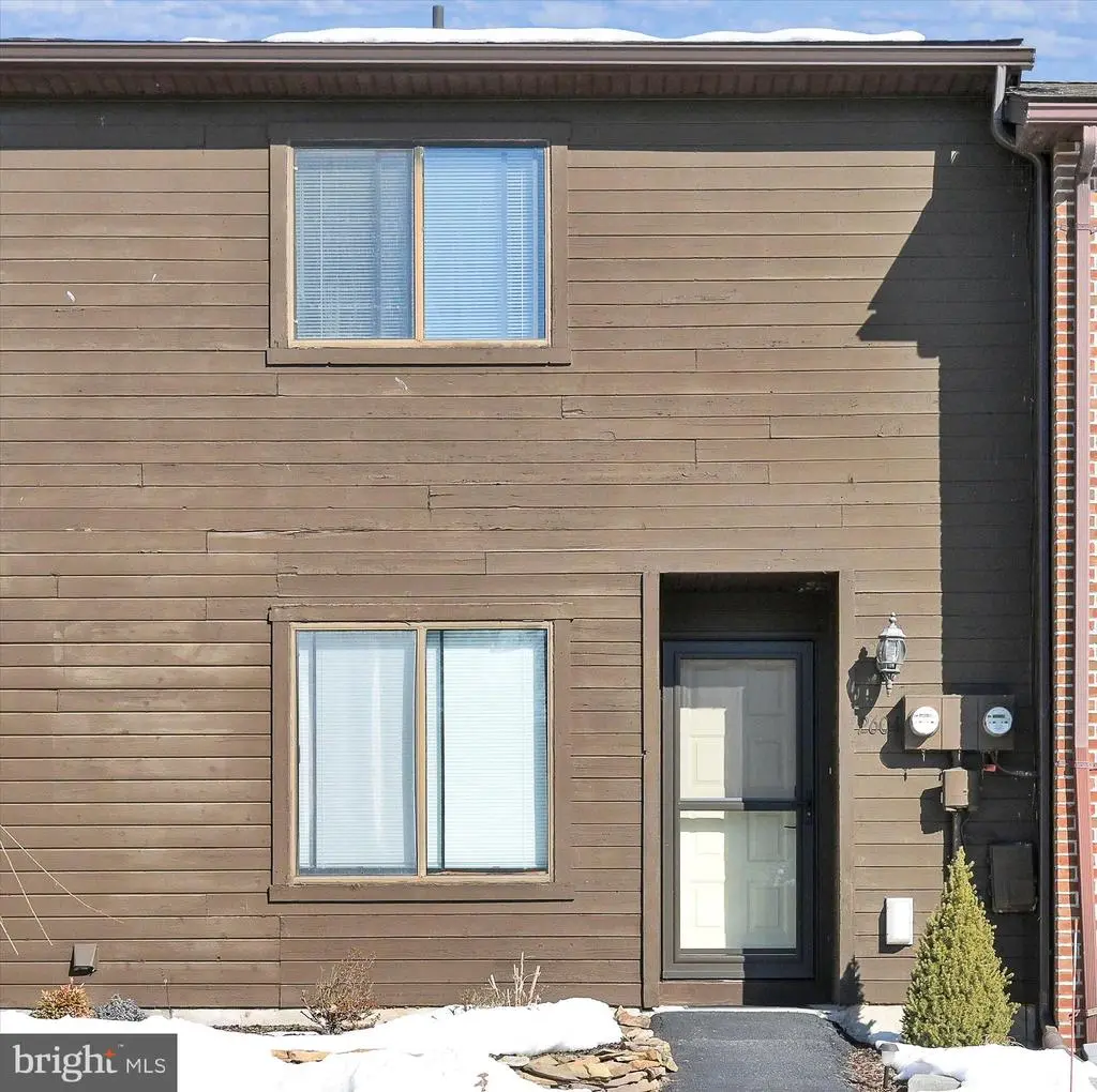 2604 Village Rd, ORWIGSBURG