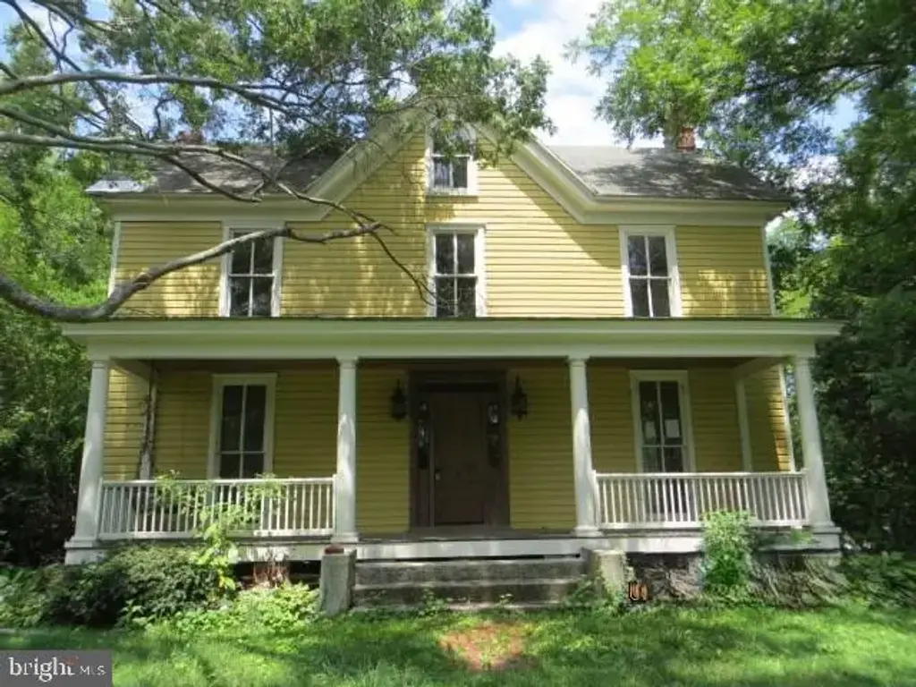 101 Chapel Rd, EASTON