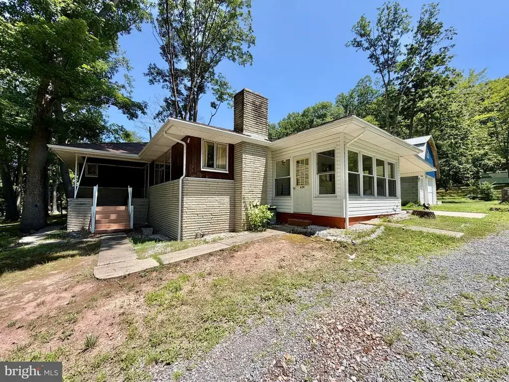 624 Raystown Road, EVERETT