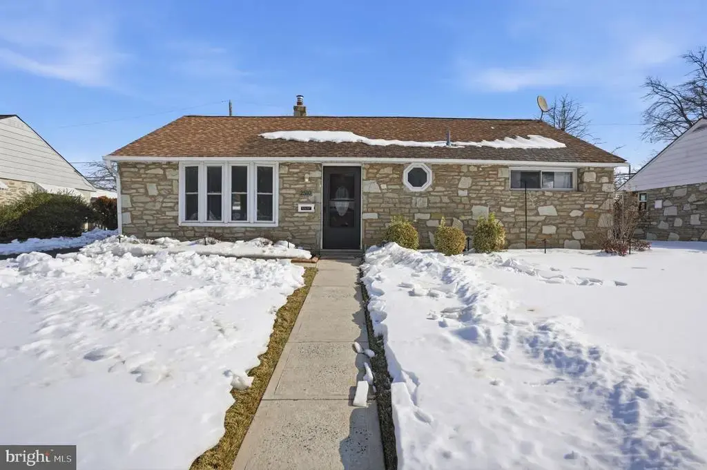 2510 Green Ave, BRISTOL