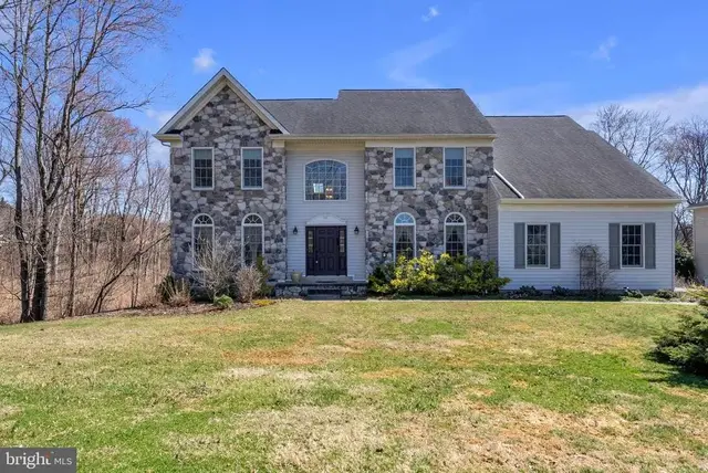105 Bellfield Ct, Hockessin
