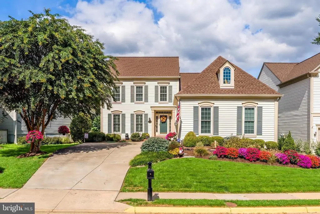 11916 Parkside Dr, FAIRFAX