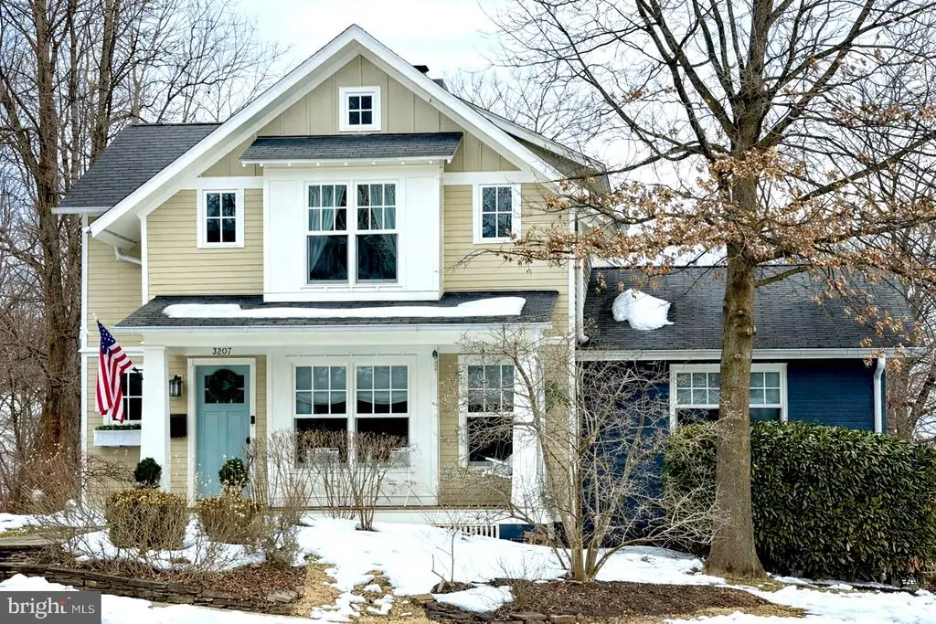 3207 John Marshall Dr, ARLINGTON
