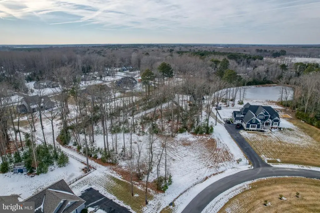 28857 Sandy Banks Way, MILTON