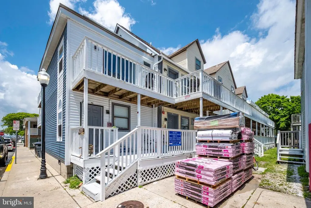 106 Talbot St #205, Ocean City