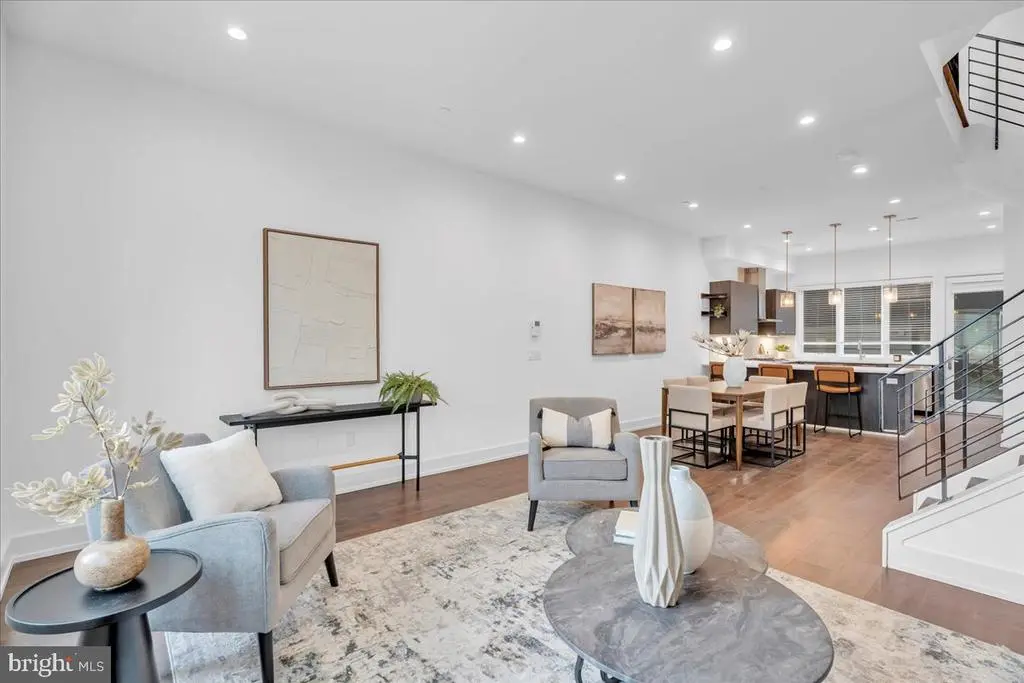 602 N 5th St #5, PHILADELPHIA