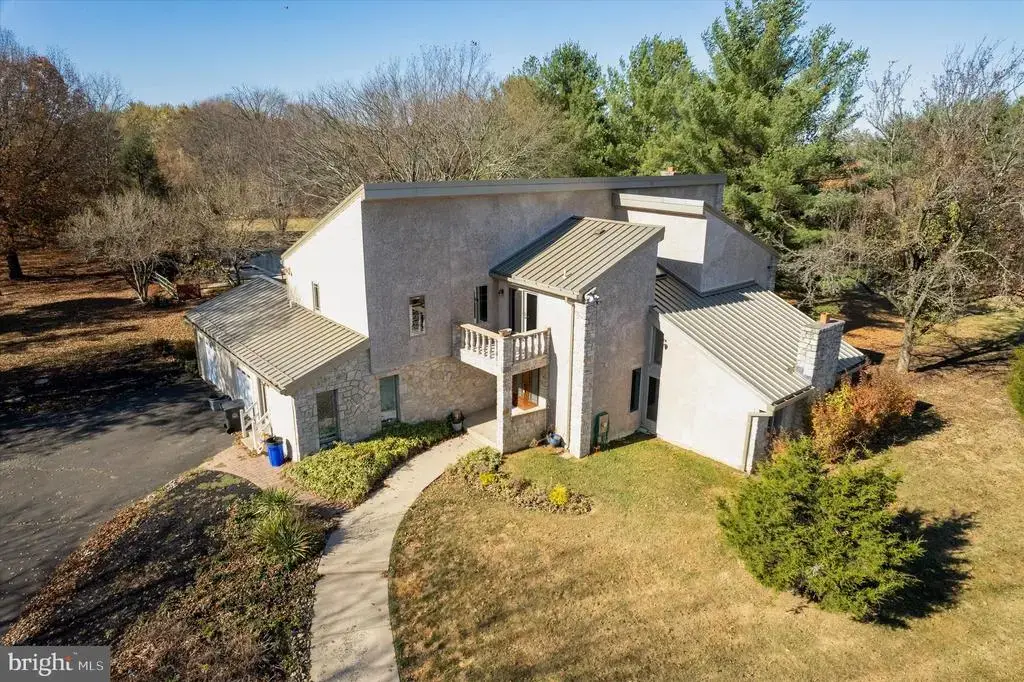 6 Creekside Dr, IVYLAND