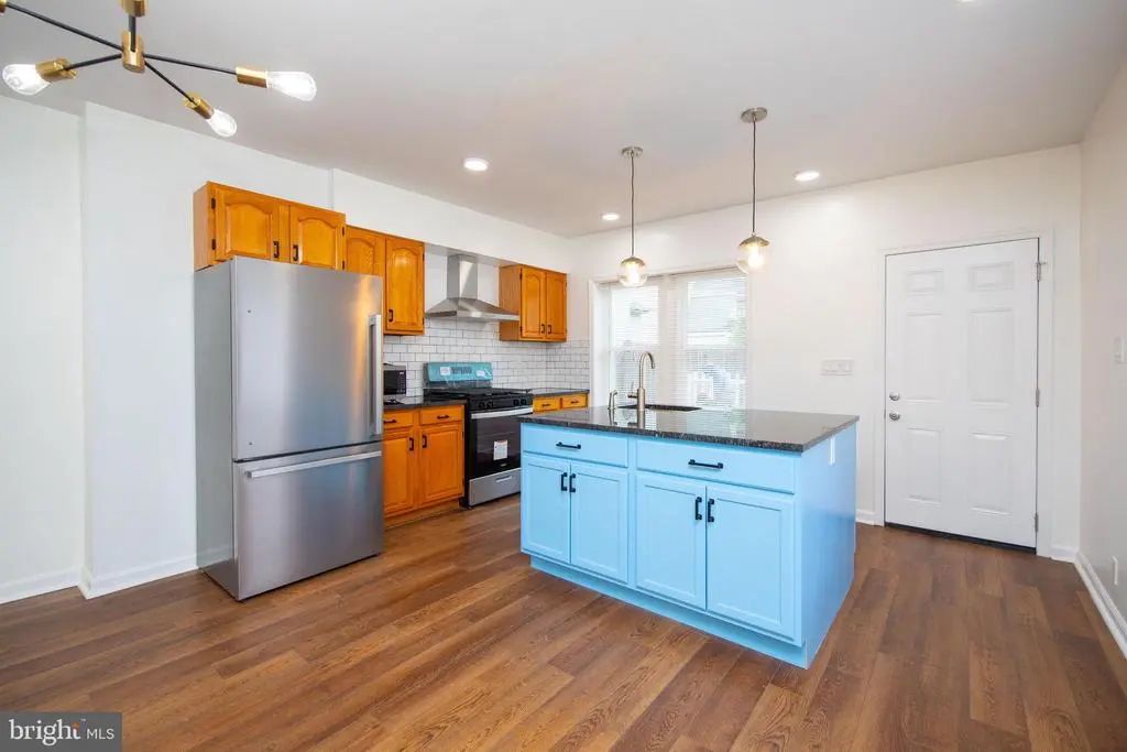 204 S Chestnut St #unit D, AMBLER