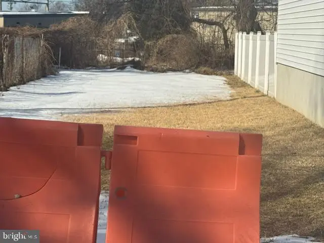 1032 44th St Ne, Washington