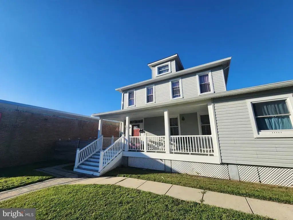 302 E Patapsco Ave, BALTIMORE