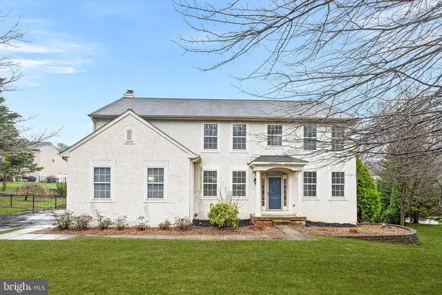6 Killens Pond Ct, Newark