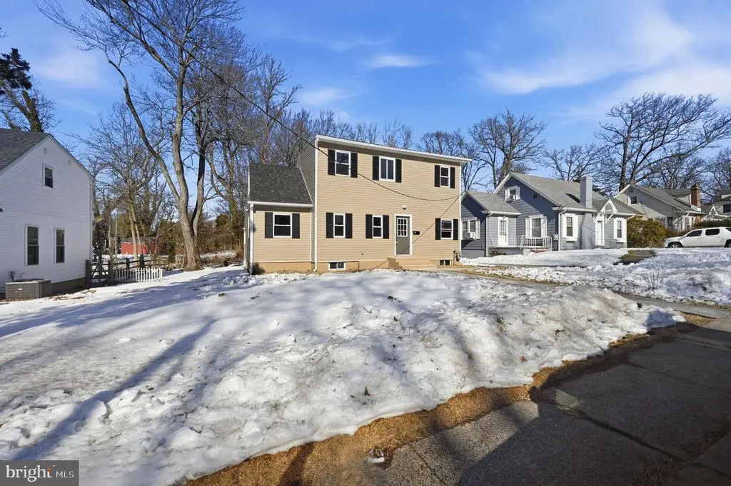 5 Hillcrest Ave, WILMINGTON