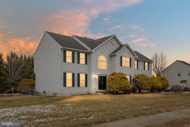 205 E Harvest Dr, New Castle