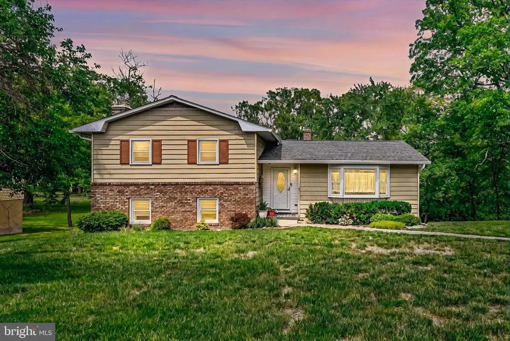 1202 Hillcreek Rd, Pasadena