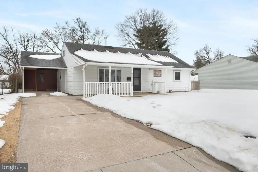 130 Lebbie Ln, FAIRLESS HILLS