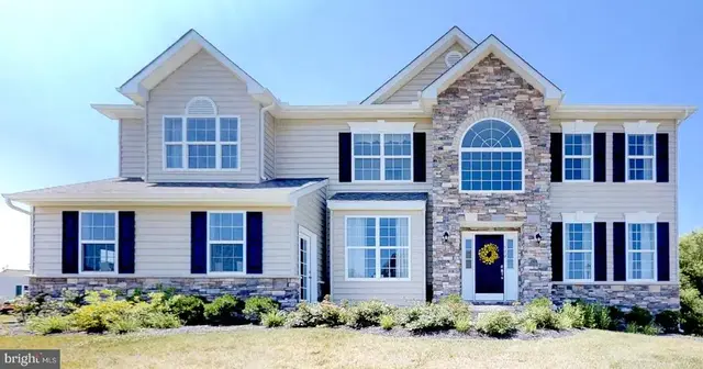 3 Summit Dr #hancock, Smyrna