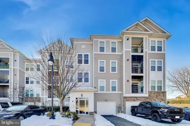 1341 Karen Blvd #106, Capitol Heights