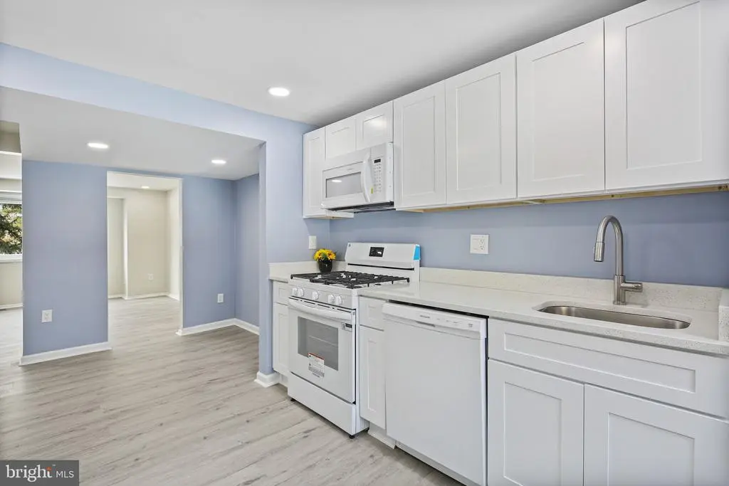 9411 Merryrest Rd #b, Columbia