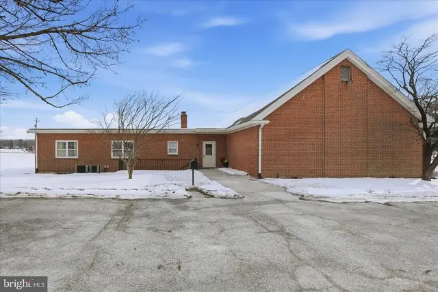 25 Beechwood Ln, Elizabethtown