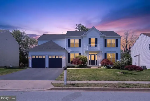 22 W Minglewood Dr, Middletown